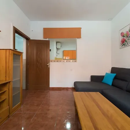 Private Solarium - 2br House Near The Airport Holiday home Vecindario (Gran Canaria)