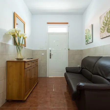 Private Solarium - 2br House Near The Airport Holiday home Vecindario (Gran Canaria)